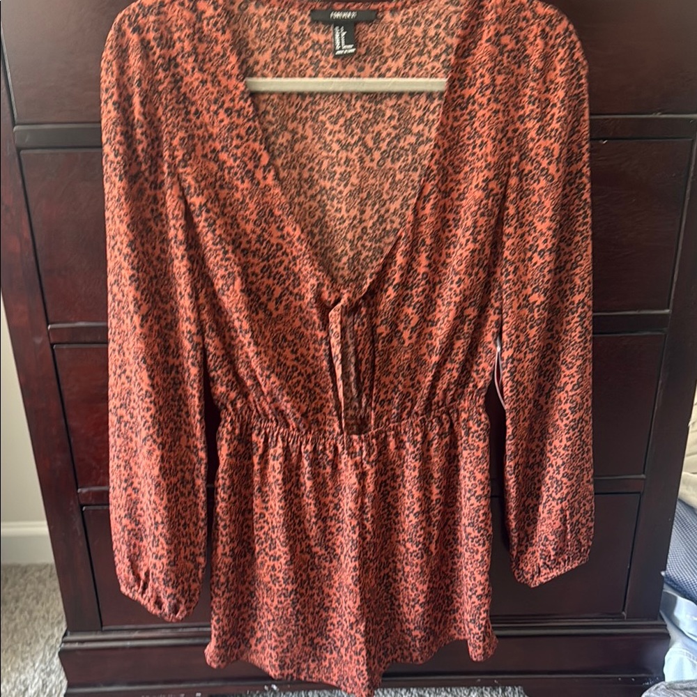 NWT F21 Rust and Black Floral Romper